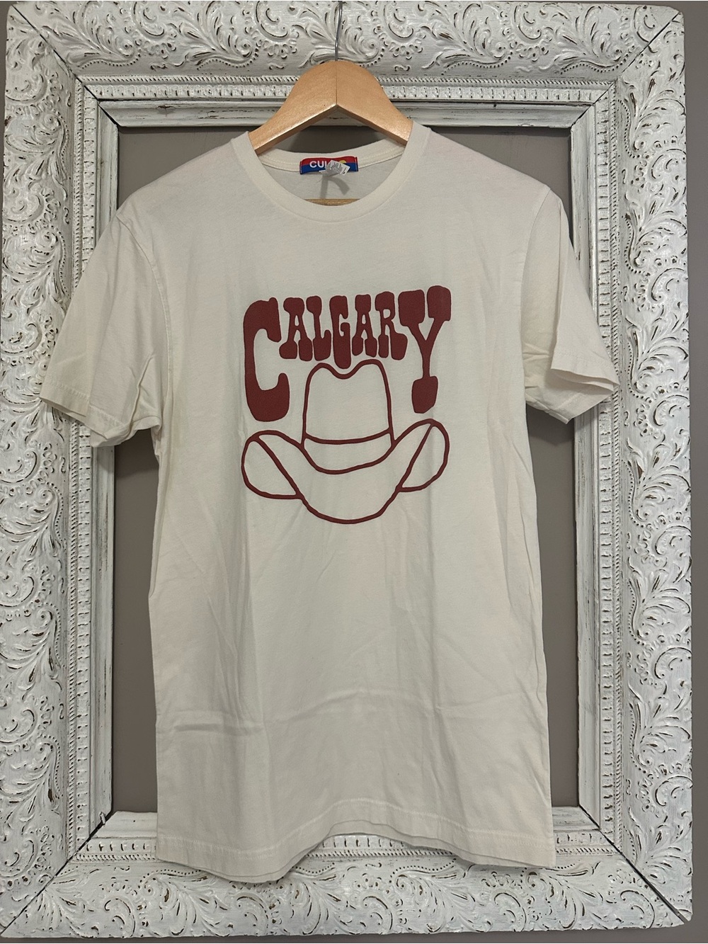 🔥 Culk Calgary Cowboy Hat Retro Graphic Tee Cream M